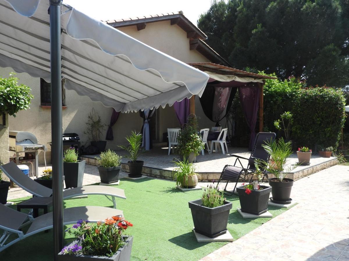 Appartement mansardé et climatisé 50 m2 Pompignan  Esterno foto
