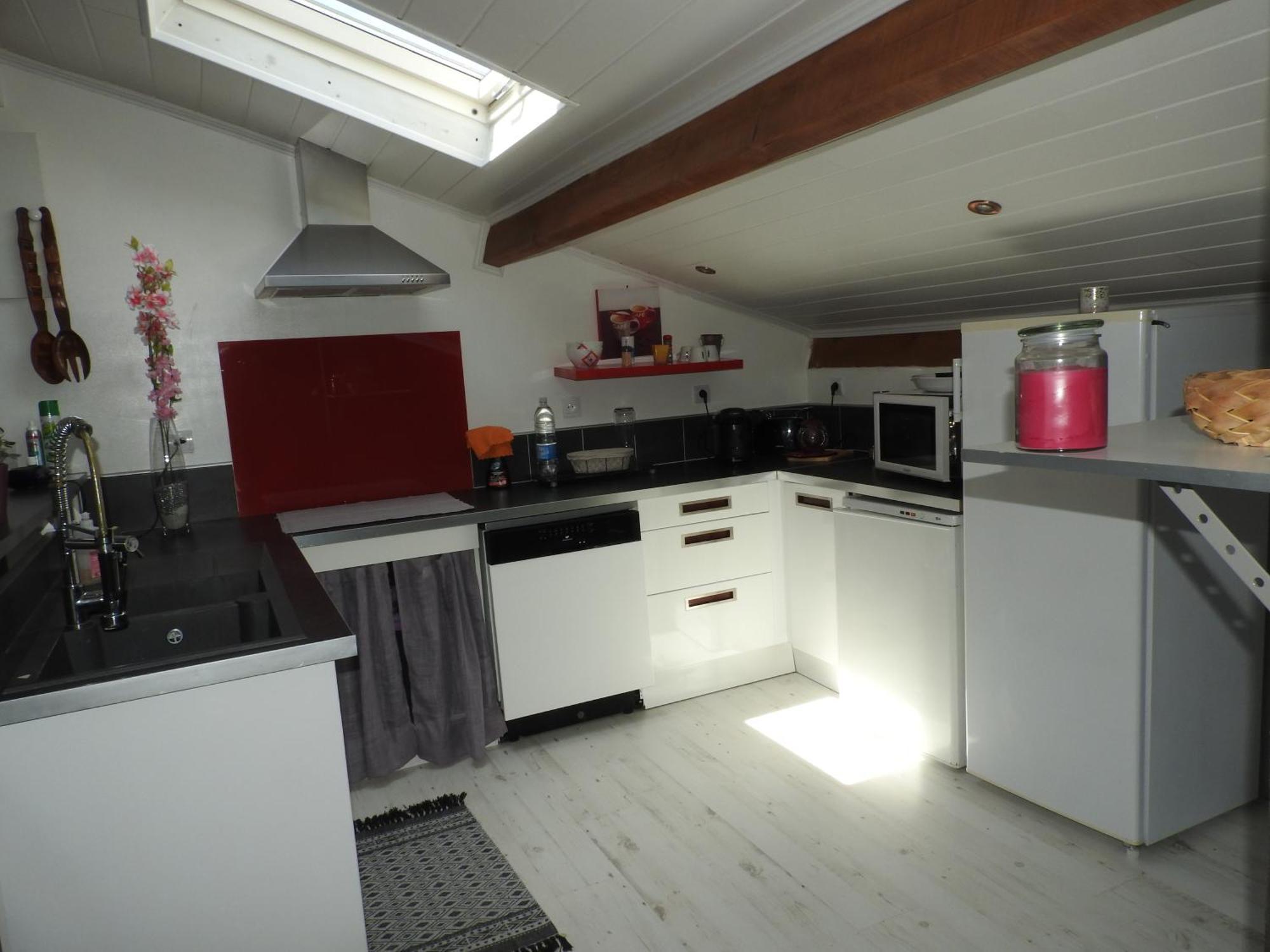 Appartement mansardé et climatisé 50 m2 Pompignan  Esterno foto